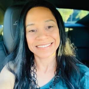 Meet your Posher, Esther